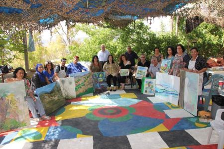 يوم رسم في الهواء الطلق لاعضاء جمعية ابداع كفرياسيف بضيعة نايف شحادة في يركا